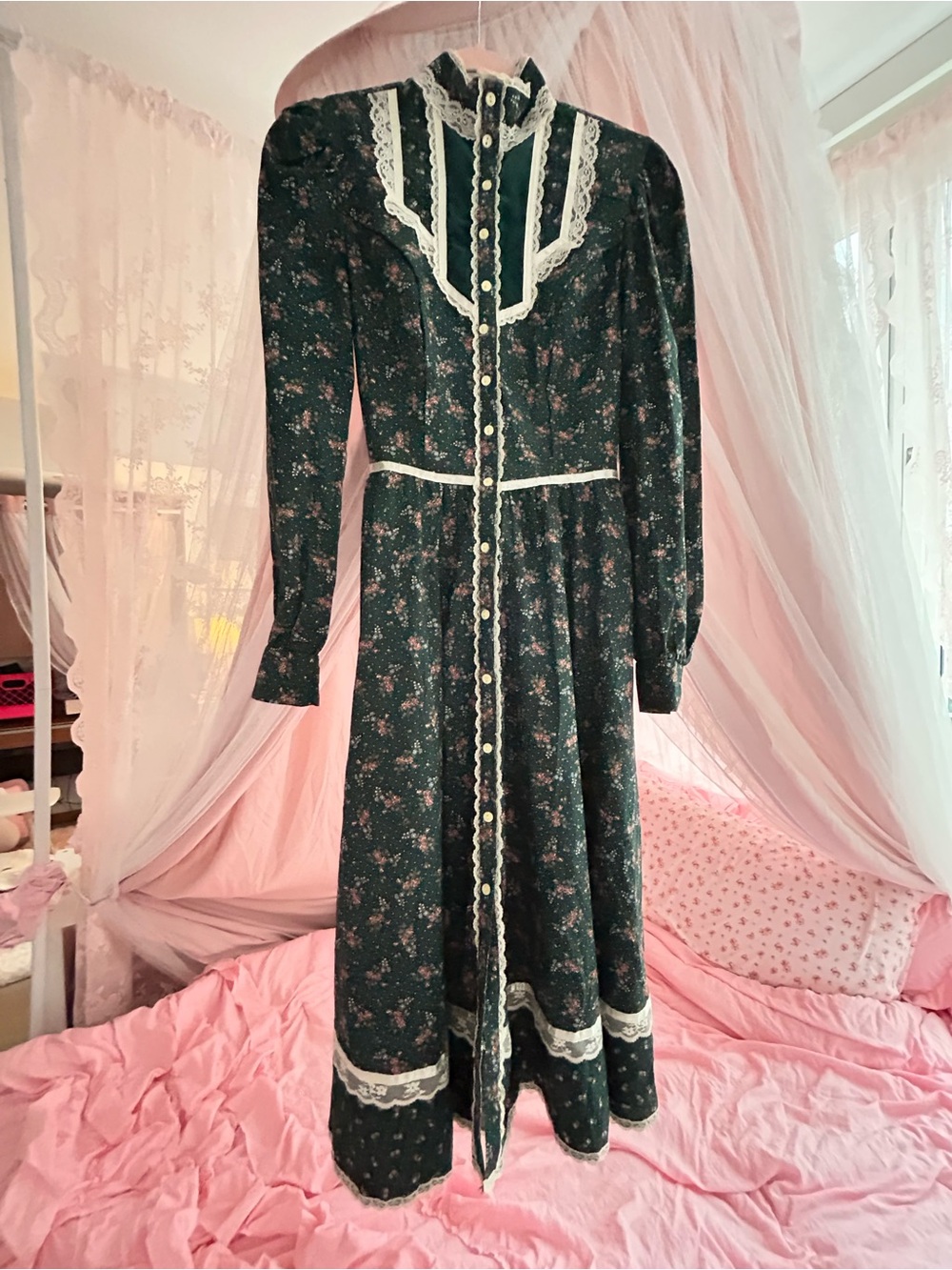Vintage Old Stock Gunne Sax Dark Green Prairie Dress